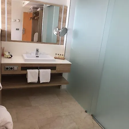 La Sort Boutique מוריירה